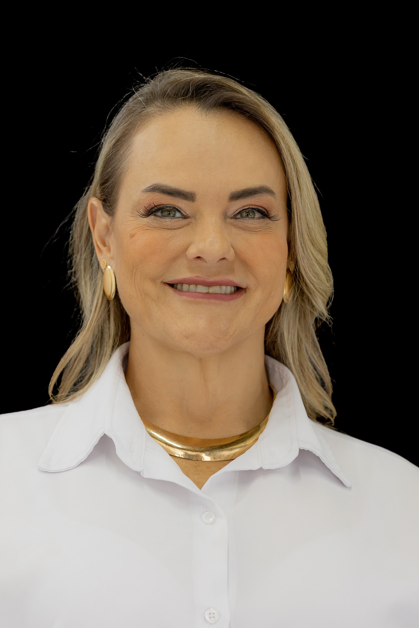 Dra. Élida Vieira